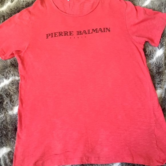 💥SOLD💥 Pierre Balmain Paris Vintage Red Tee - Picture 3 of 3